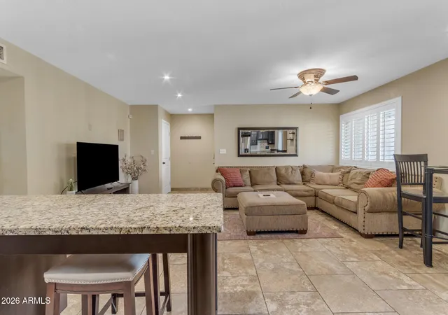 Photo 4 of House for sale at 5525 E Thomas Rd #D5, Phoenix, AZ 85018 | MLS# 7075020 | Listing updated on 2026-09-04