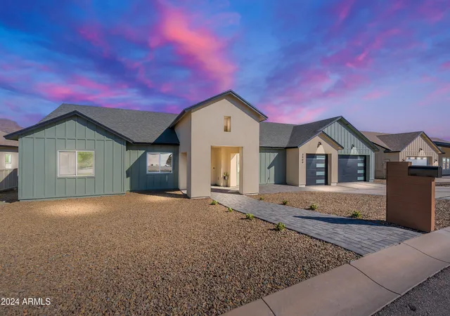 Photo 3 of Single family home for sale at 3909 S Veronica Ln, Gold Canyon, AZ 85118 | MLS# 7074110 | Listing updated on 2026-09-02