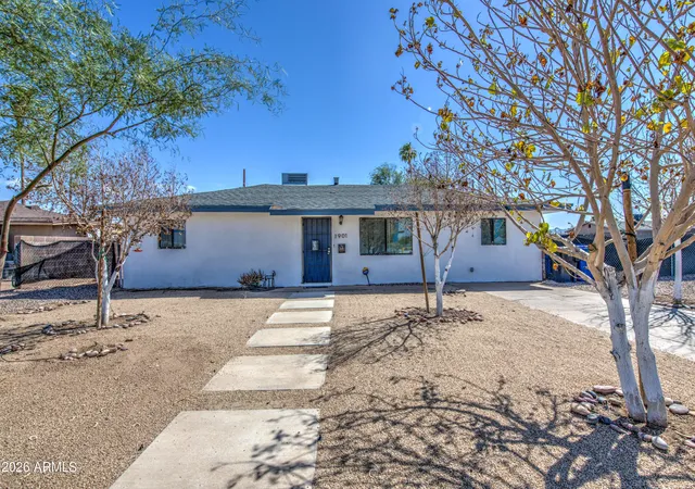 Photo 1 of Single family home for sale at 1901 E Encinas Ln, Phoenix, AZ 85040 | MLS# 7074218 | Listing updated on 2026-09-02