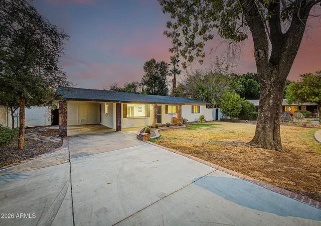 Photo 3 of Single family home for sale at 8744 N 6th Drive, Phoenix, AZ 85021 | MLS# 7076393 | Listing updated on 2026-09-13