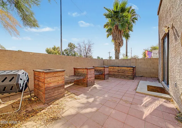 Photo 3 of Townhouse for sale at 743 E Pepper Dr, Casa Grande, AZ 85122 | MLS# 7073999 | Listing updated on 2026-09-10