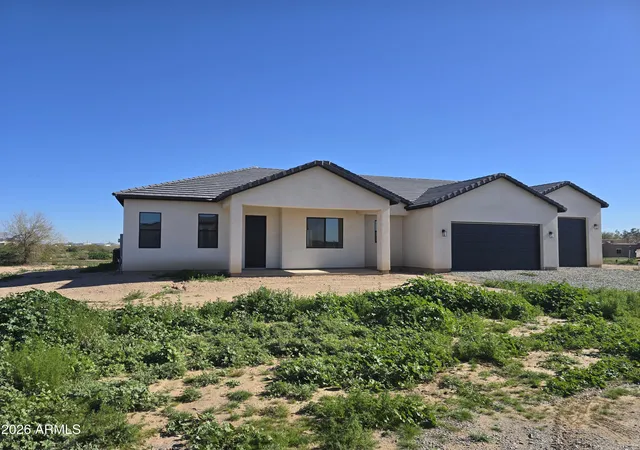 Photo 1 of Single family home for sale at 31094 N 213th Lane, Wittmann, AZ 85361 | MLS# 7073911 | Listing updated on 2026-09-02