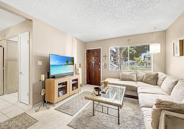 Photo 3 of Condo for sale at 749 E Montebello Ave #125, Phoenix, AZ 85014 | MLS# 7073893 | Listing updated on 2026-09-01
