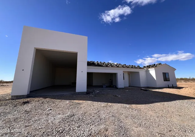 Photo 2 of Single family home for sale at 31114 N 213th Lane, Wittmann, AZ 85361 | MLS# 7073909 | Listing updated on 2026-09-02