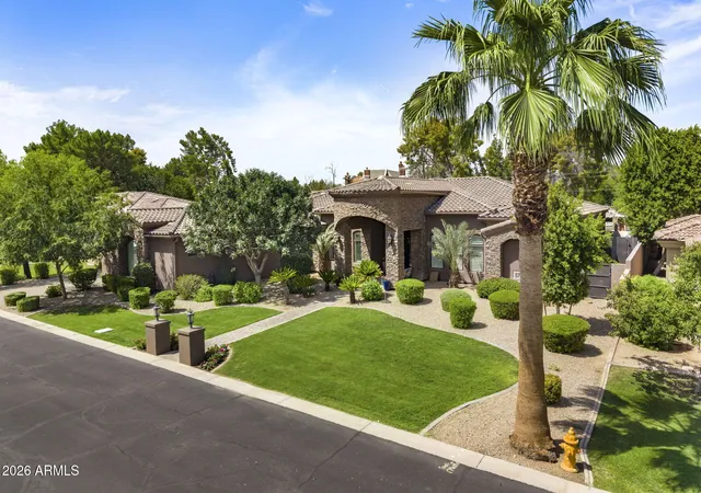 Photo 2 of Single family home for sale at 6032 W Victoria Pl, Chandler, AZ 85226 | MLS# 7074105 | Listing updated on 2026-09-02