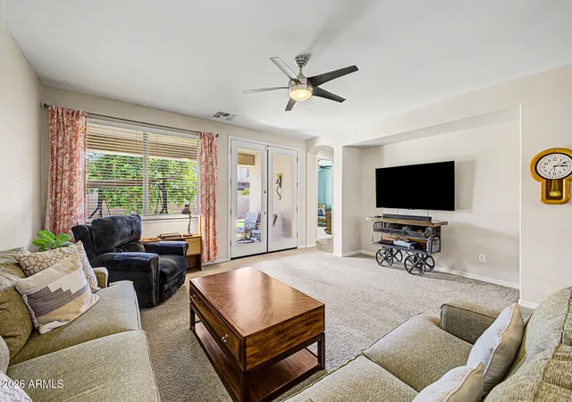Photo 3 of Single family home for sale at 2725 E Narrowleaf Dr, Gilbert, AZ 85298 | MLS# 7074869 | Listing updated on 2026-09-18