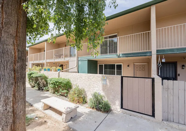 Townhouse for sale at 6565 N 19th Avenue #53, Phoenix, AZ 85015 | MLS# 7073968