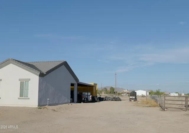 Photo 3 of Single family home for sale at 921 N 297th Drive, Buckeye, AZ 85396 | MLS# 7076001 | Listing updated on 2026-09-05