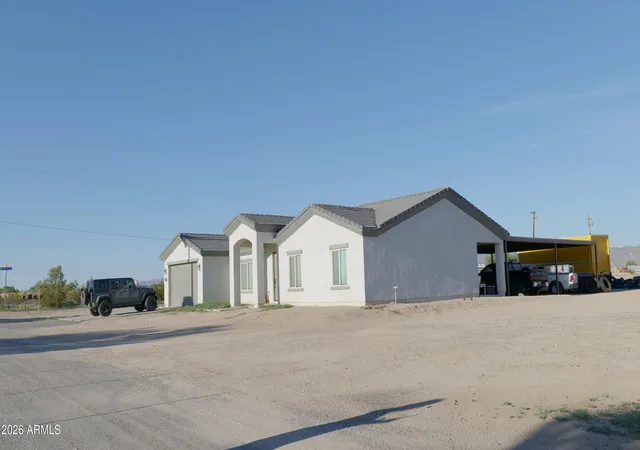 Photo 4 of Single family home for sale at 921 N 297th Drive, Buckeye, AZ 85396 | MLS# 7076001 | Listing updated on 2026-09-05