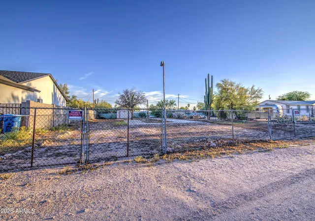 Photo 2 of Land for sale at 951 N Warner Dr #NA, Apache Junction, AZ 85120 | MLS# 7075249 | Listing updated on 2026-09-14