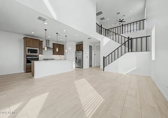 Photo 4 of Single family home for sale at 6822 W Andrea Dr, Peoria, AZ 85383 | MLS# 7073989 | Listing updated on 2026-09-25