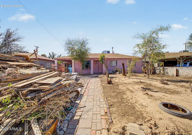 Photo 2 of Single family home for sale at 6020 N 31st Drive, Phoenix, AZ 85017 | MLS# 7075228 | Listing updated on 2026-09-09