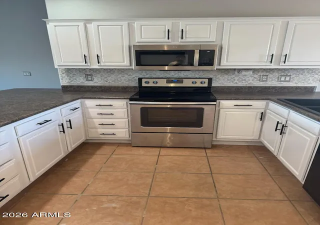 Photo 4 of Sale Pending at 10876 W San Lazaro Dr, Arizona City, AZ 85123 | MLS# 7074022 | Listing updated on 2026-10-30