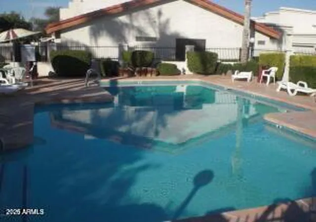 Photo 3 of Townhouse for sale at 8719 N Fountain Dr, Peoria, AZ 85345 | MLS# 7077729 | Listing updated on 2026-09-11