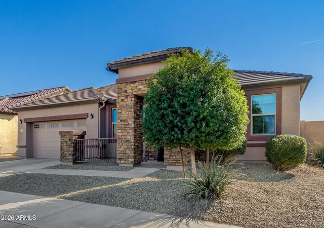 Photo 3 of Single family home for sale at 18275 W Cedarwood Ln, Goodyear, AZ 85338 | MLS# 7074644 | Listing updated on 2026-09-03