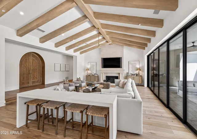 Photo 4 of Single family home for sale at 6483 E El Maro Cir, Paradise Valley, AZ 85253 | MLS# 7077142 | Listing updated on 2026-10-24