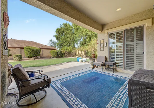 Photo 3 of Single family home for sale at 2724 E Bridgeport Pkwy, Gilbert, AZ 85295 | MLS# 7074107 | Listing updated on 2026-09-30