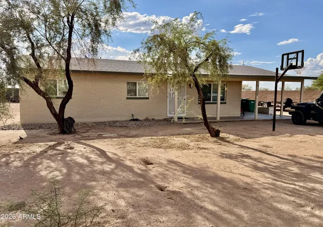 Photo 2 of Sale Pending at 4130 N Roble Cir, Eloy, AZ 85131 | MLS# 7075242 | Listing updated on 2026-09-14