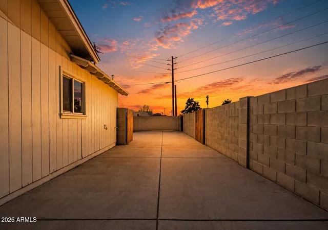 Photo 3 of Single family home for sale at 1557 W 2nd Street, Mesa, AZ 85201 | MLS# 7074142 | Listing updated on 2026-09-09