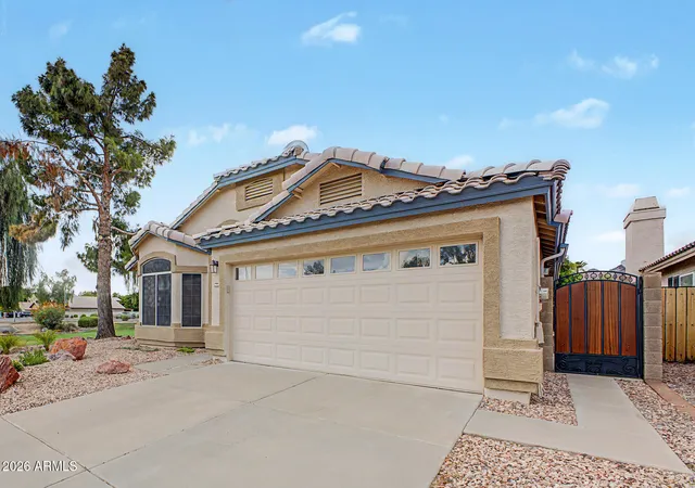 Photo 3 of Sale Pending at 5044 W Ponderosa Ln, Glendale, AZ 85308 | MLS# 7077251 | Listing updated on 2026-09-25