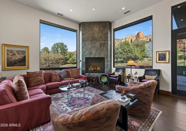 Photo 4 of Single family home for sale at 40 Highland Dr S, Sedona, AZ 86351 | MLS# 7074182 | Listing updated on 2026-09-18