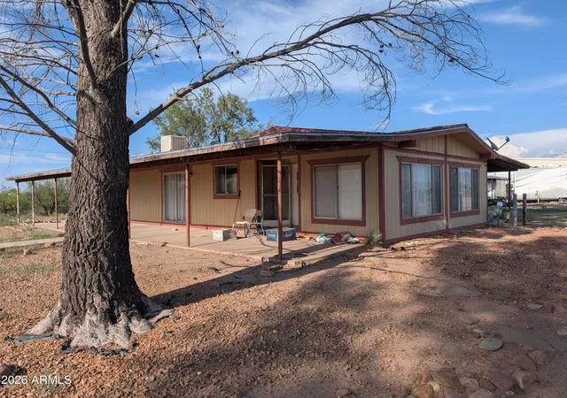 Photo 3 of Manufactured home for sale at 10419 N Mormon Rd, Elfrida, AZ 85610 | MLS# 7074214 | Listing updated on 2026-09-02