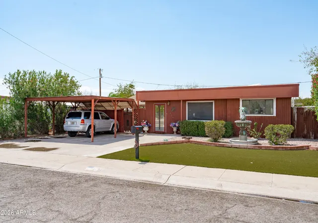 Photo 3 of Sale Pending at 16424 N 29th Way, Phoenix, AZ 85032 | MLS# 7075091 | Listing updated on 2026-09-17