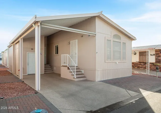 Photo 3 of Manufactured home for sale at 17200 W Bell Rd #1658, Surprise, AZ 85374 | MLS# 7075731 | Listing updated on 2026-09-05