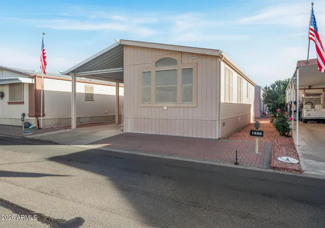 Photo 3 of Manufactured home for sale at 17200 W Bell Rd #1658, Surprise, AZ 85374 | MLS# 7075731 | Listing updated on 2026-09-05