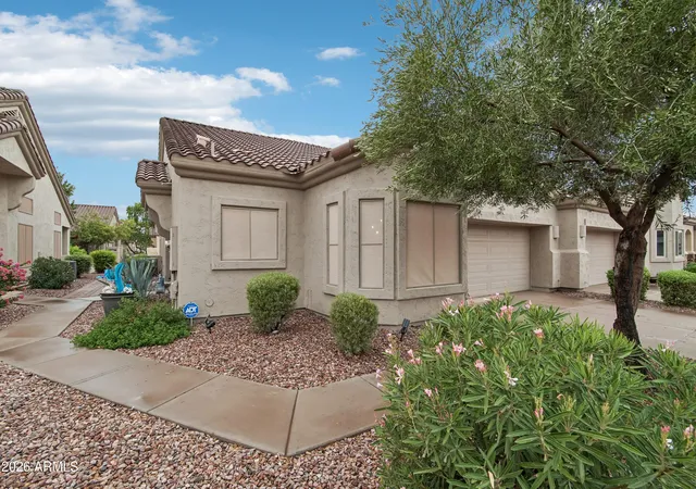 Photo 2 of Townhouse for sale at 1547 E Brenda Dr, Casa Grande, AZ 85122 | MLS# 7074316 | Listing updated on 2026-09-03