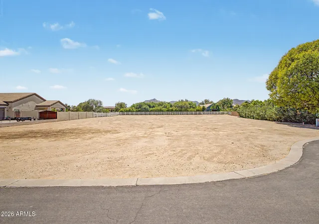 Photo 2 of Land for sale at 20961 E Pummelos Rd #37, Queen Creek, AZ 85142 | MLS# 7074288 | Listing updated on 2026-09-09