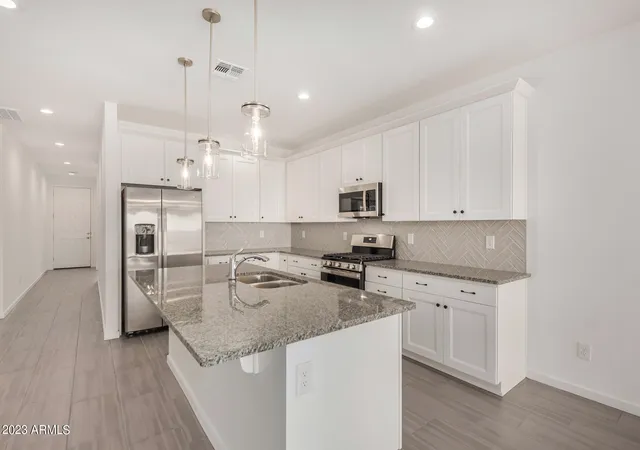 Photo 4 of Single family home for sale at 2503 S 180th Drive, Goodyear, AZ 85338 | MLS# 7074358 | Listing updated on 2026-09-20