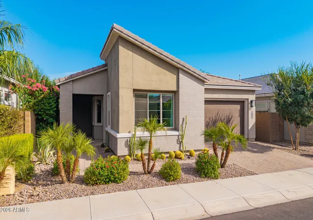 Photo 1 of Single family home for sale at 2847 E Los Gatos Dr, Phoenix, AZ 85050 | MLS# 7077108 | Listing updated on 2026-09-21
