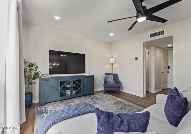 Photo 2 of House for sale at 3242 E Camelback Rd #106, Phoenix, AZ 85018 | MLS# 7075622 | Listing updated on 2026-09-04