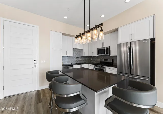 Photo 4 of House for sale at 7300 E Earll Dr #3023, Scottsdale, AZ 85251 | MLS# 7074910 | Listing updated on 2026-09-03