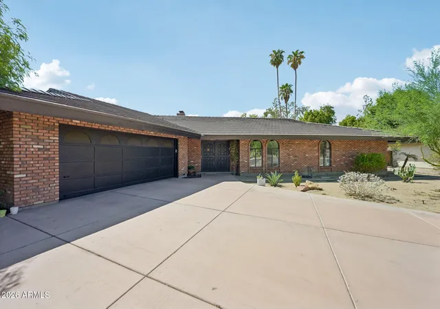 Photo 1 of Single family home for sale at 123 E Loma Vista Dr, Tempe, AZ 85282 | MLS# 7074836 | Listing updated on 2026-09-14