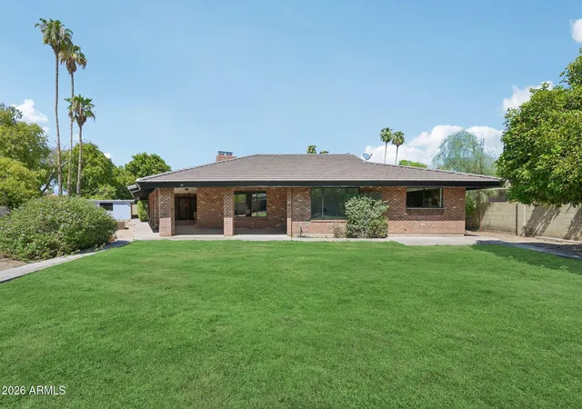 Photo 3 of Single family home for sale at 123 E Loma Vista Dr, Tempe, AZ 85282 | MLS# 7074836 | Listing updated on 2026-10-23