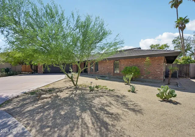 Photo 2 of Single family home for sale at 123 E Loma Vista Dr, Tempe, AZ 85282 | MLS# 7074836 | Listing updated on 2026-09-14