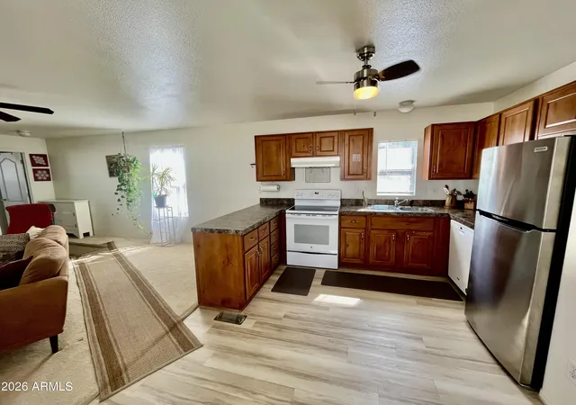 Photo 4 of Manufactured home for sale at 6960 W Peoria Ave #115, Peoria, AZ 85345 | MLS# 7074909 | Listing updated on 2026-09-26