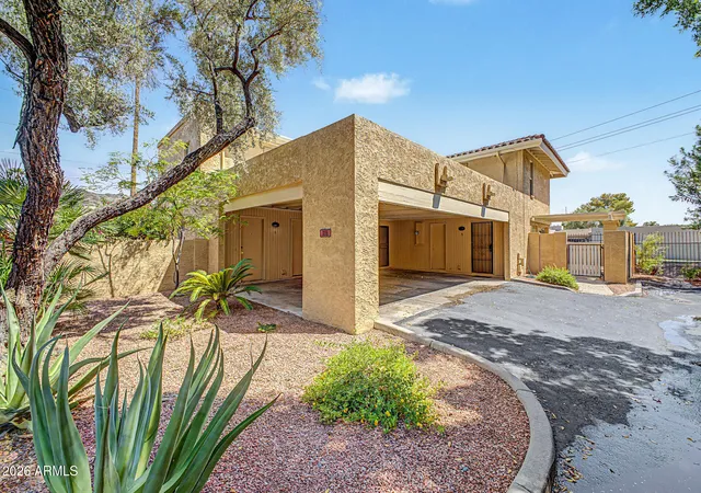Photo 2 of Townhouse for sale at 1119 E North Ln #3, Phoenix, AZ 85020 | MLS# 7074677 | Listing updated on 2026-09-03