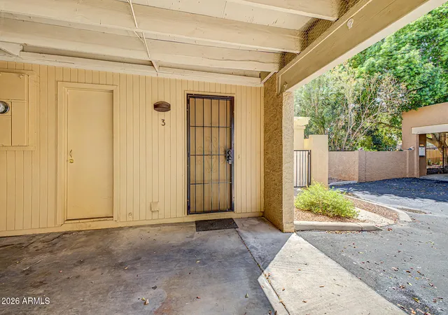 Photo 3 of Townhouse for sale at 1119 E North Ln #3, Phoenix, AZ 85020 | MLS# 7074677 | Listing updated on 2026-09-03