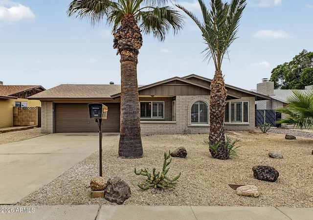 Photo 1 of Single family home for sale at 817 E Cheryl Dr, Phoenix, AZ 85020 | MLS# 7085307 | Listing updated on 2026-10-21