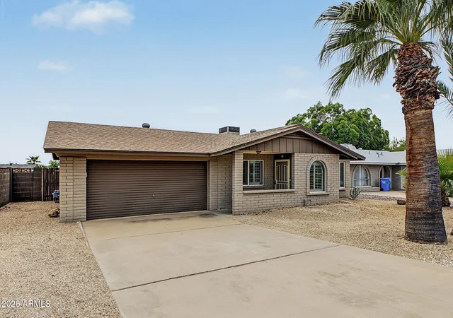 Photo 2 of Single family home for sale at 817 E Cheryl Dr, Phoenix, AZ 85020 | MLS# 7085307 | Listing updated on 2026-10-21