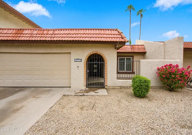 Photo 1 of Sale Pending at 5210 E Saguaro Cir, Phoenix, AZ 85044 | MLS# 7075238 | Listing updated on 2026-09-13