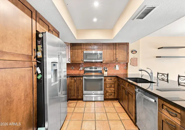 Photo 2 of Sale Pending at 5210 E Saguaro Cir, Phoenix, AZ 85044 | MLS# 7075238 | Listing updated on 2026-09-13