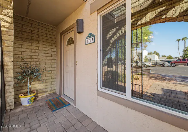 Photo 3 of Townhouse for sale at 1735 W Claremont St, Phoenix, AZ 85015 | MLS# 7078248 | Listing updated on 2026-09-14