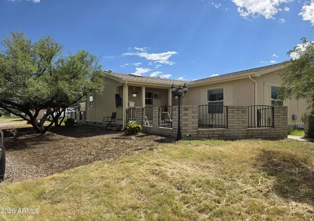 Photo 2 of Sale Pending at 5776 E Perry Ln, Hereford, AZ 85615 | MLS# 7074669 | Listing updated on 2026-09-13