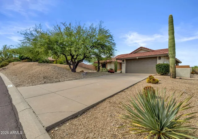 Photo 3 of Single family home for sale at 16002 E El Lago Blvd, Fountain Hills, AZ 85268 | MLS# 7077988 | Listing updated on 2026-09-16
