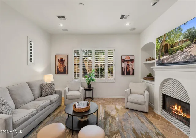 Photo 3 of Sale Pending at 18650 N Thompson Peak Pkwy #1056, Scottsdale, AZ 85255 | MLS# 7074676 | Listing updated on 2026-09-17