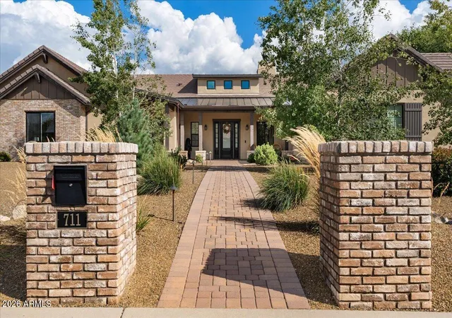 Photo 2 of Sale Pending at 711 Ashwood Ln, Prescott, AZ 86305 | MLS# 7078311 | Listing updated on 2026-09-11